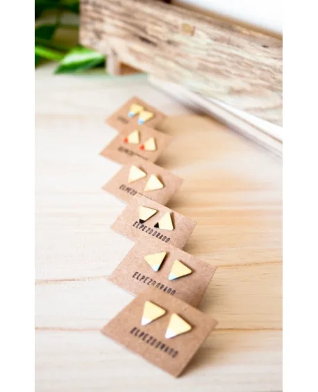PENDIENTES TRIANGULOS CORAL