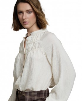 Blusa fluida Skatie frunces