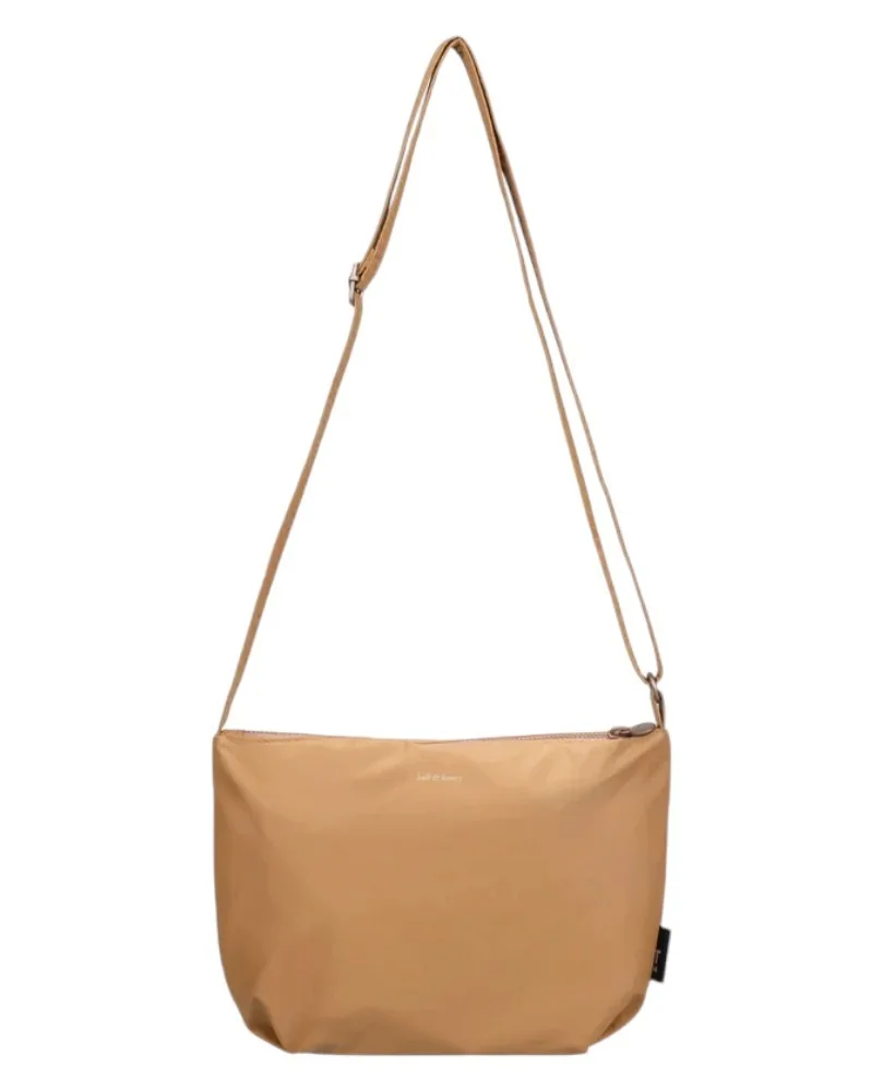 Bolso Tinne + Mia cross body baggy clay