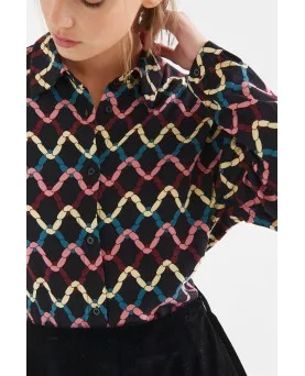 Camisa Compañía Fantástica estampado skein